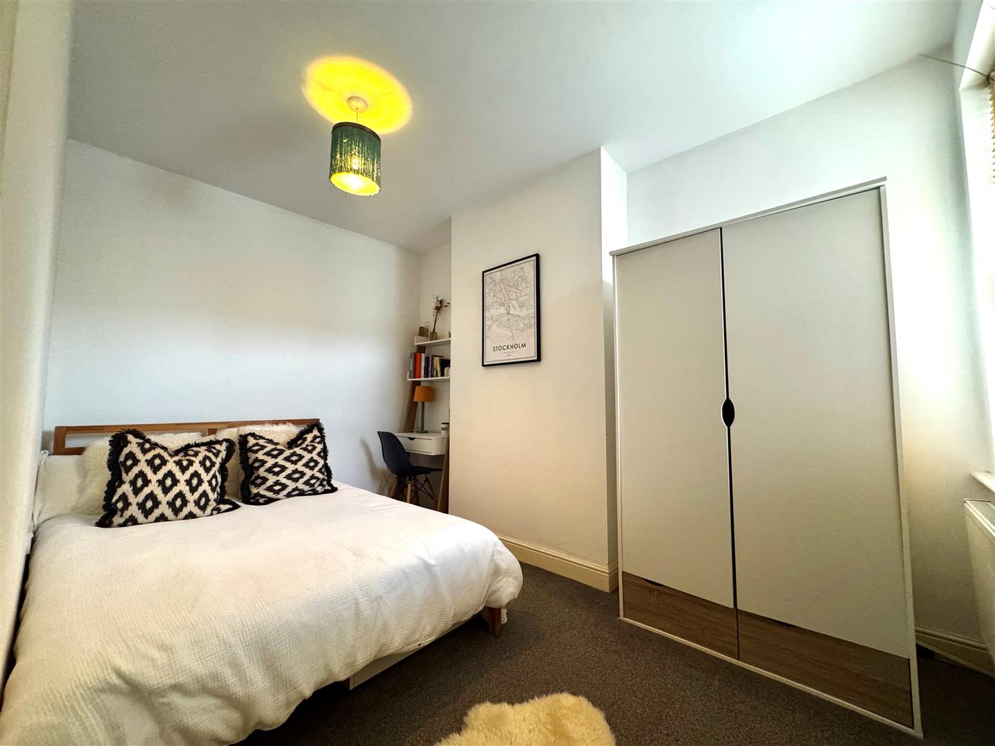 2 Bedroom House To Buy image 10